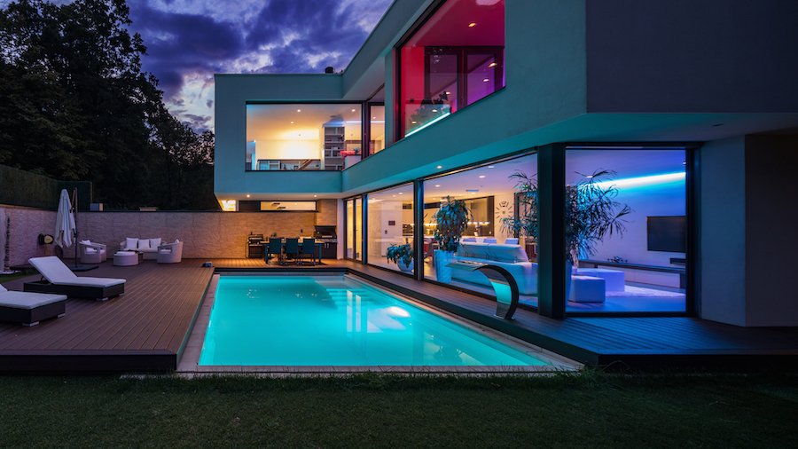 how_to_choose_inground_pool_lighting